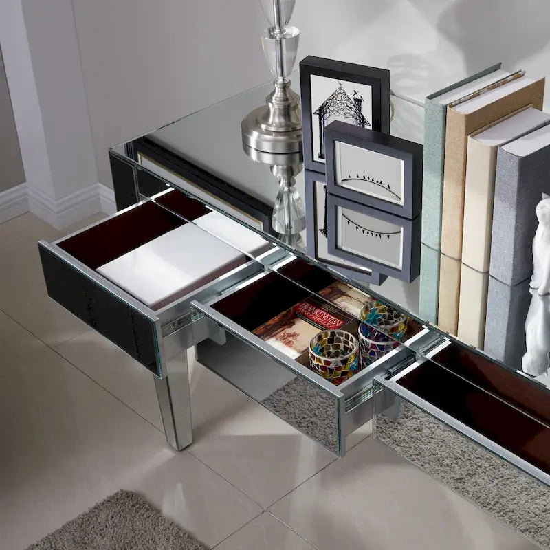 Bureau d'écriture glamour avec miroir et trois tiroirs, finition biseautée argentée