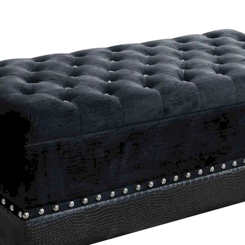 Banc de rangement capitonné noir avec garniture cloutée et pieds en métal