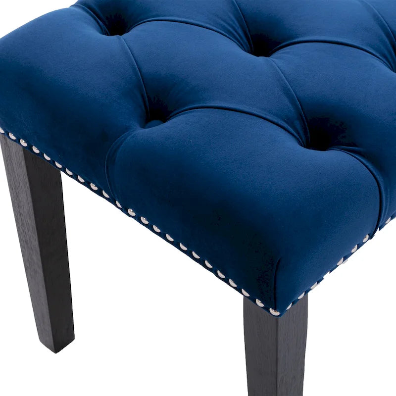 Banc capitonné en velours avec clous décoratifs et pieds en bois