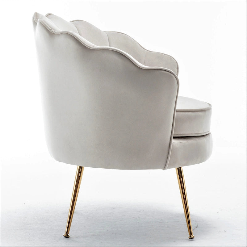 Fauteuil d'appoint en velours avec dossier coquille et pieds en métal doré