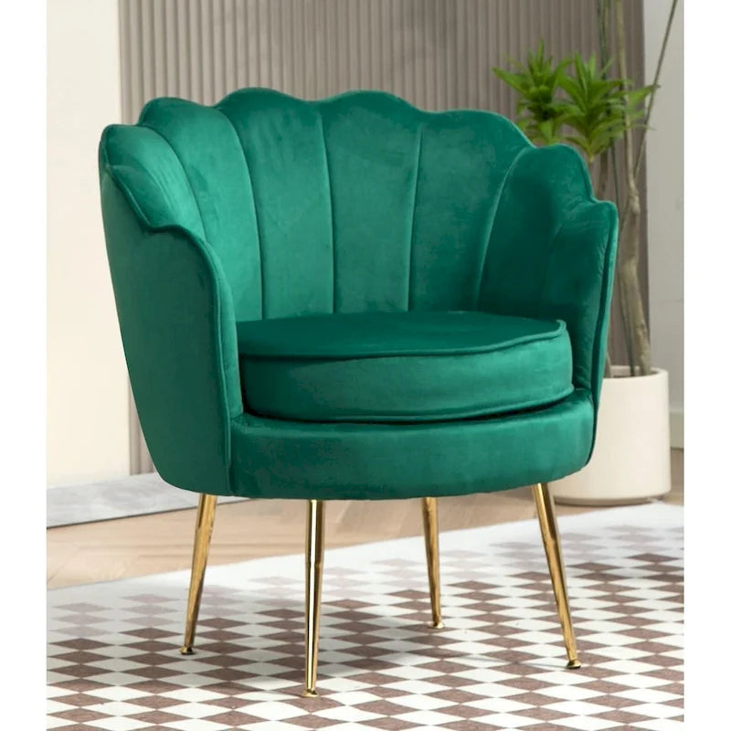 Fauteuil d'appoint en velours avec dossier coquille et pieds en métal doré
