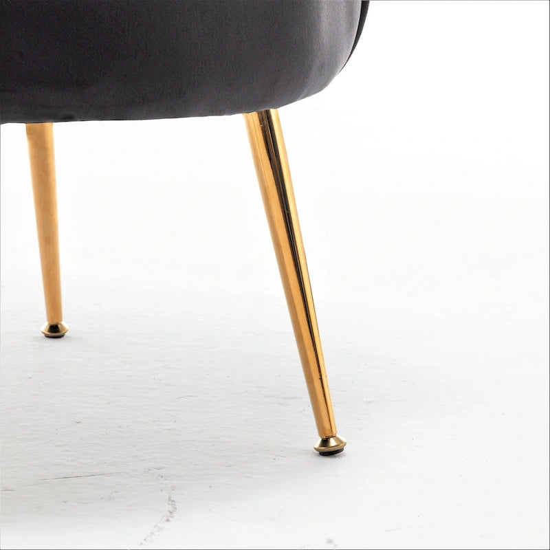 Fauteuil d'appoint en velours avec dossier coquille et pieds en métal doré