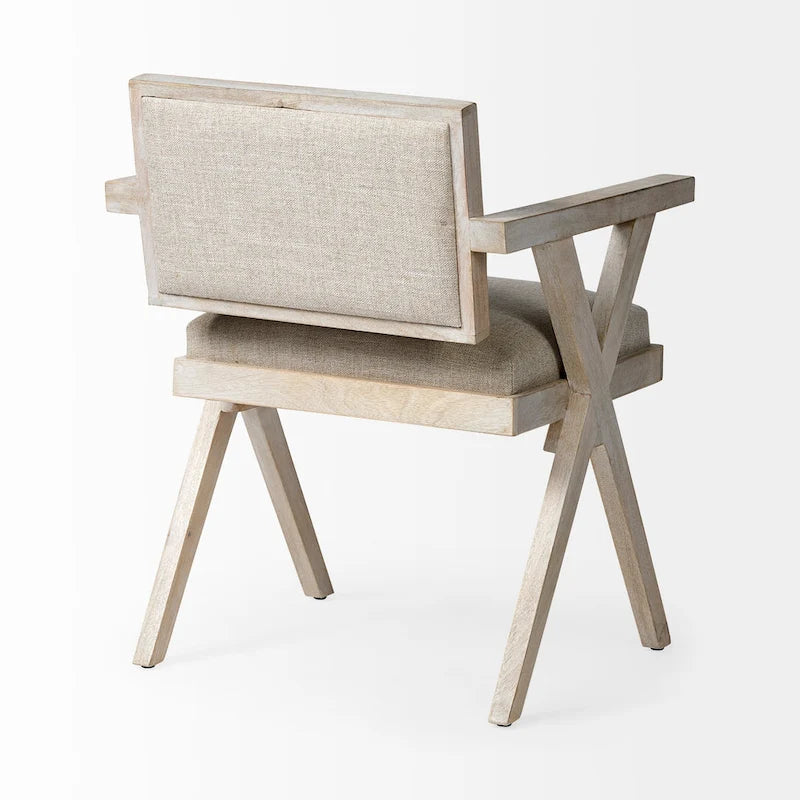 Fauteuil de salle à manger en tissu crème avec accoudoirs et piètement en manguier blanchi en forme de croix