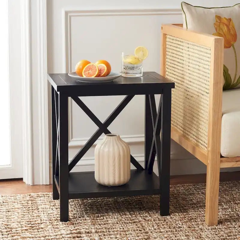 Table d'appoint en bois à croisillons avec étagère de rangement inférieure