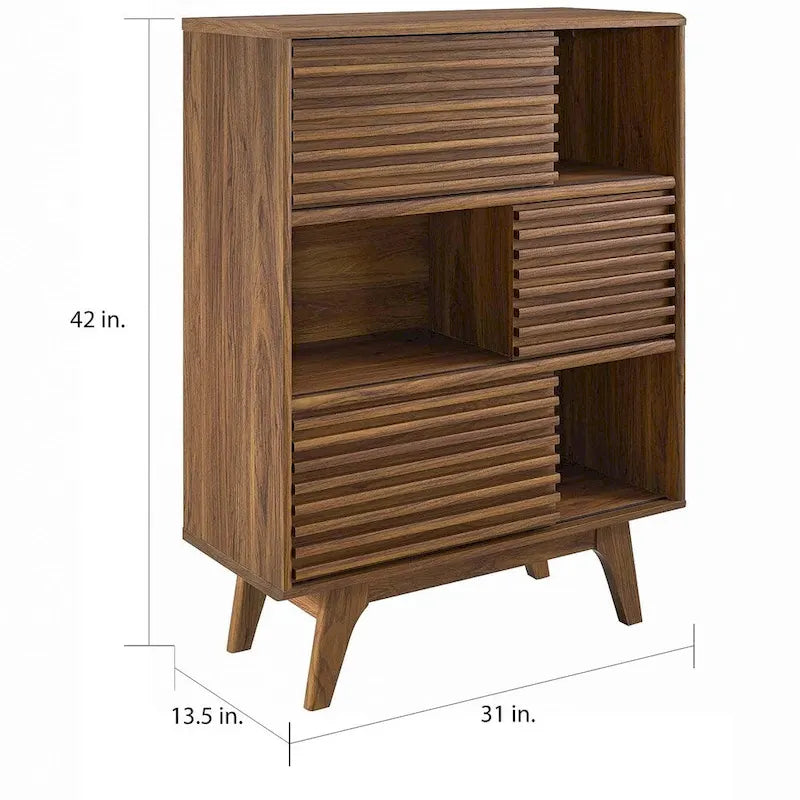 Vitrine/bibliothèque à trois niveaux en noyer de style Mid-Century Modern avec pieds fuselés