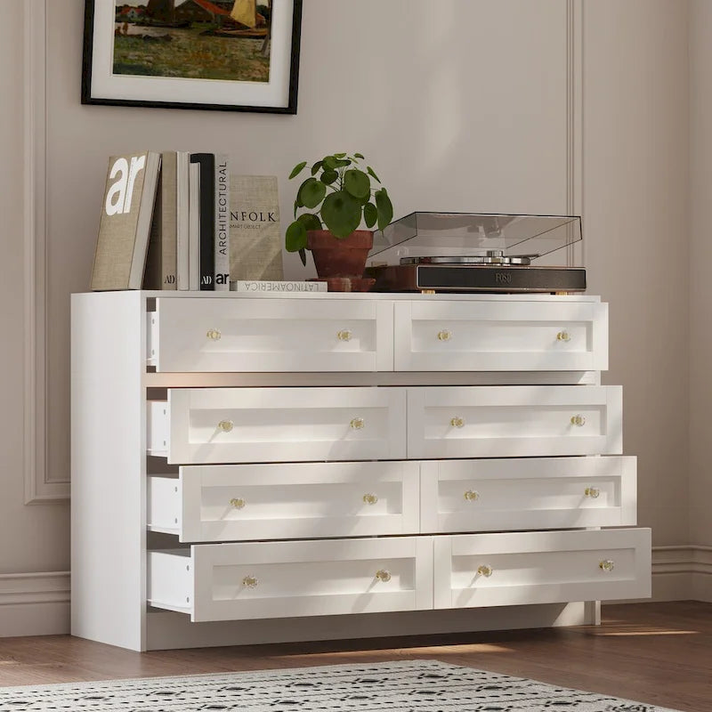 Commode blanche multi-tiroirs avec poignées en cristal et plateau-coiffeuse
