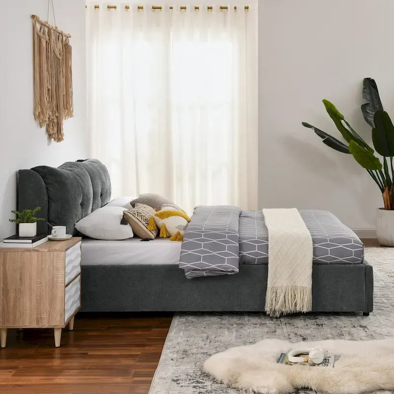 Lit plateforme rembourré Queen avec rangement, tête de lit capitonnée, tissu chenille